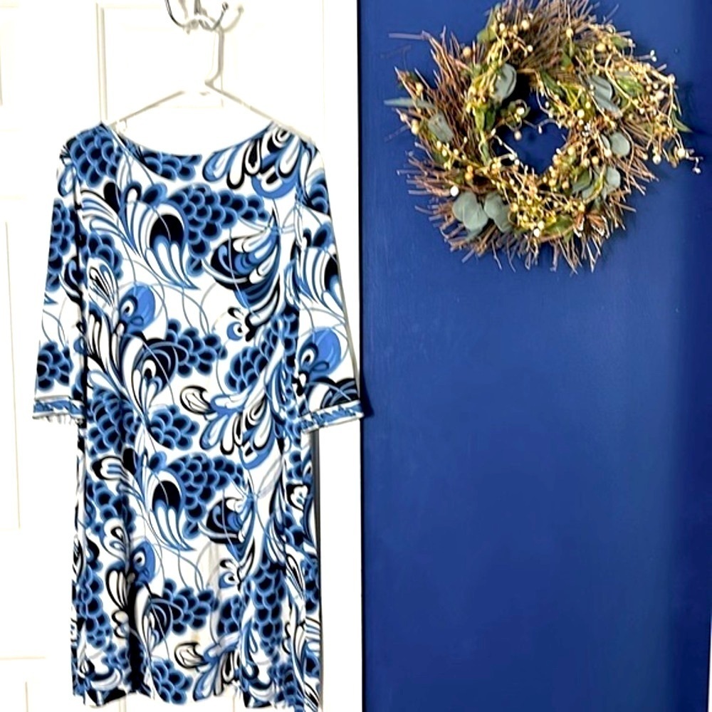 Women’s Averardo-Bessi Italian Made Floral Blue Black & White Mid Length Dress